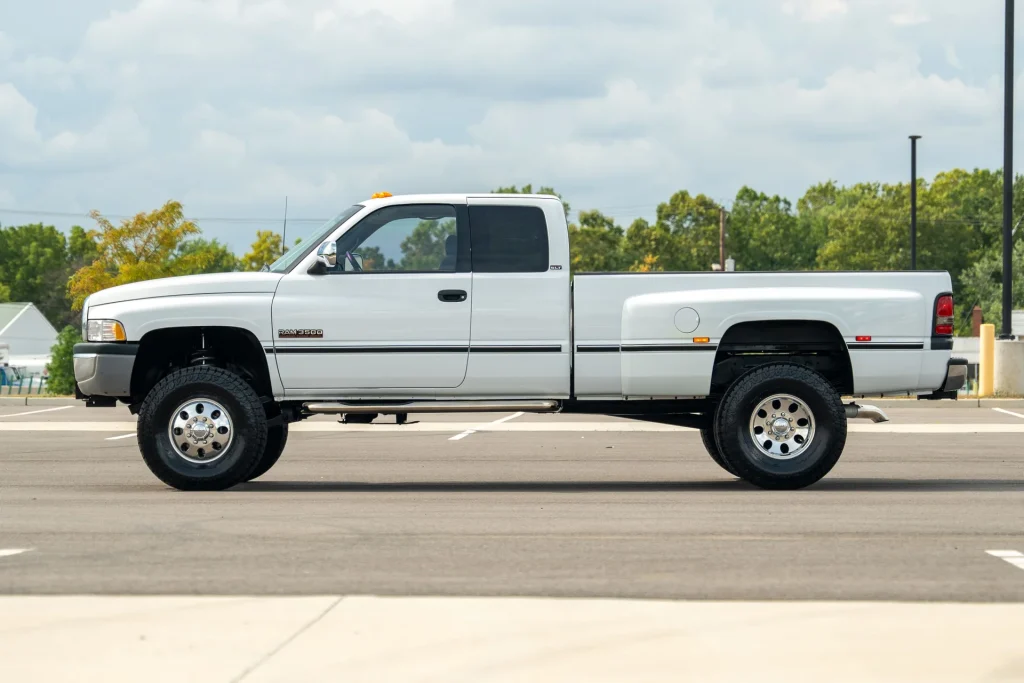1997 Dodge Ram 3500 X-Cab 4X4