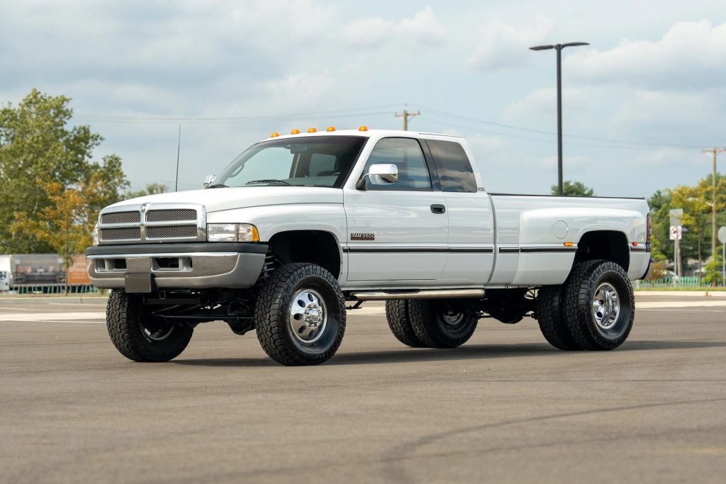 1997 Dodge Ram 3500 X-Cab 4X4