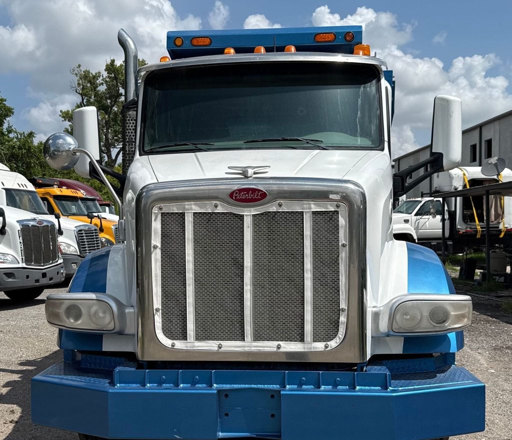 2019 Peterbilt 567 Dump Truck