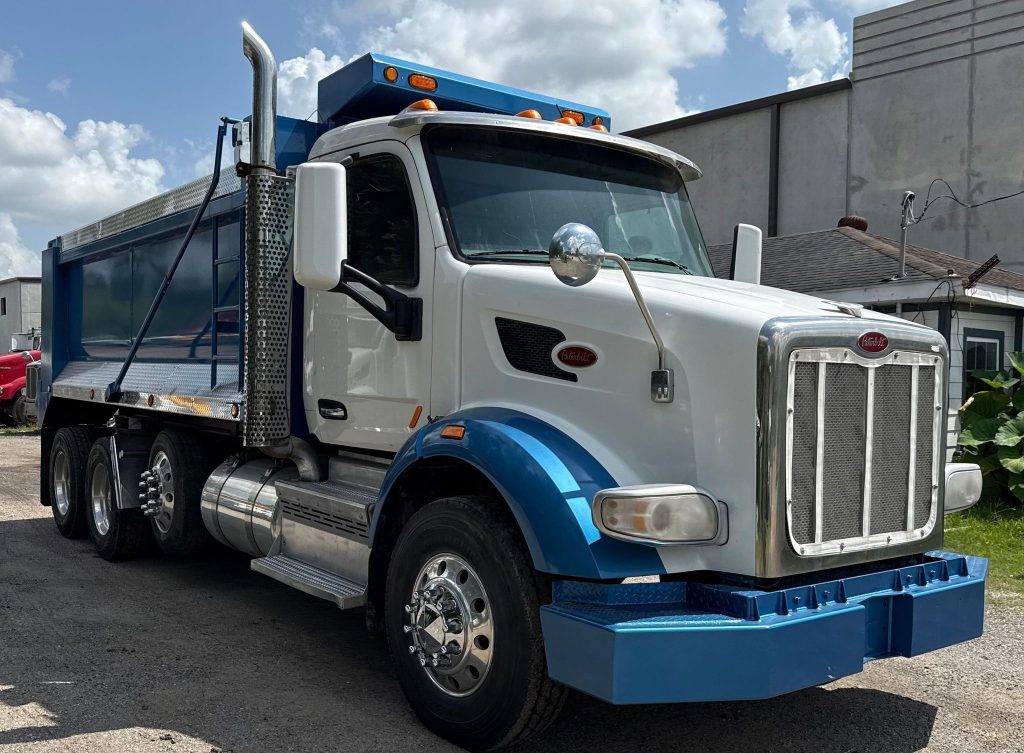 2019 Peterbilt 567 Dump Truck